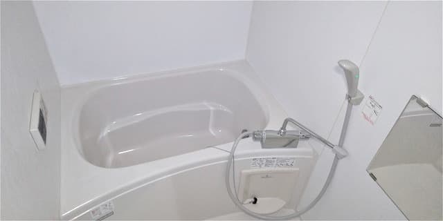 Room image 11