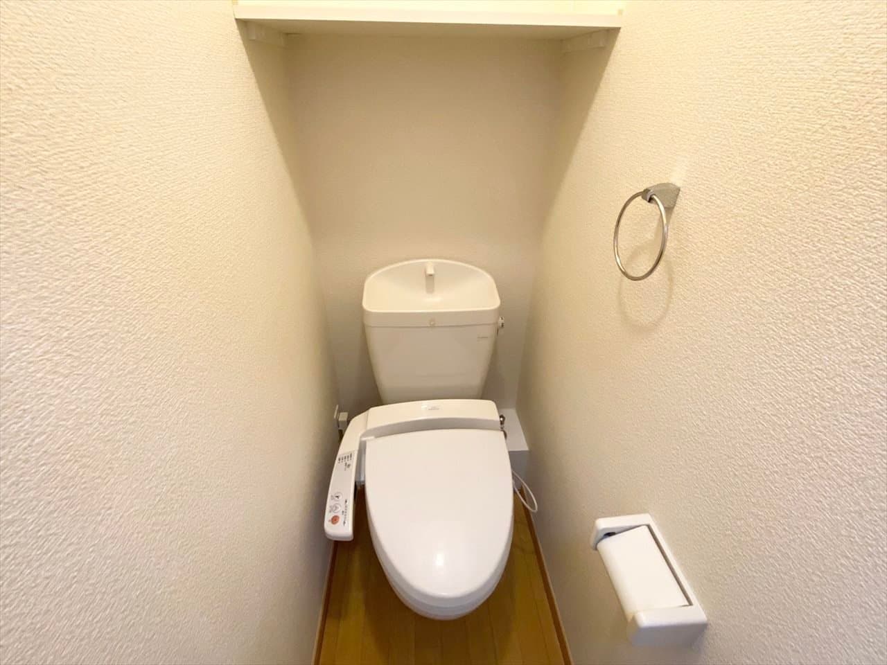 Room image 10