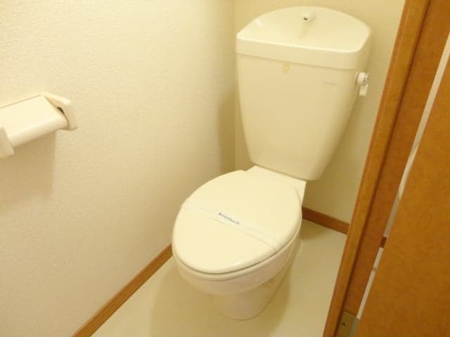 Room image 9