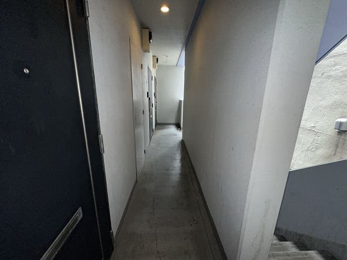 Room image 12