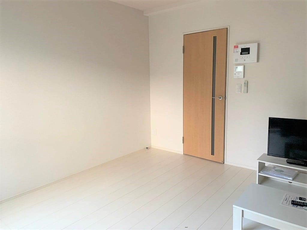 Room image 15