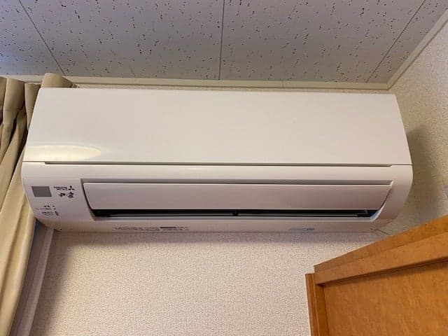 Room image 11