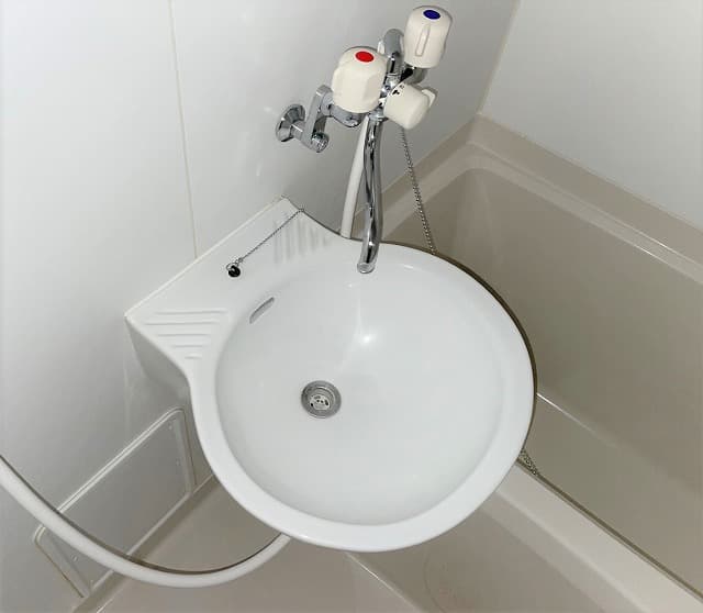 Room image 9
