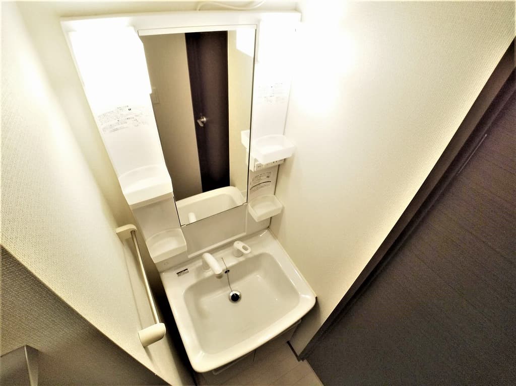 Room image 14