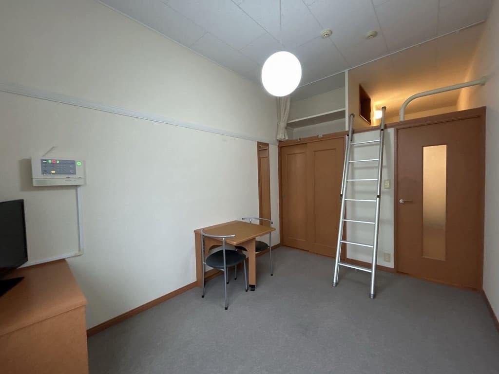 Preview interior of leopalace Yugeta II
