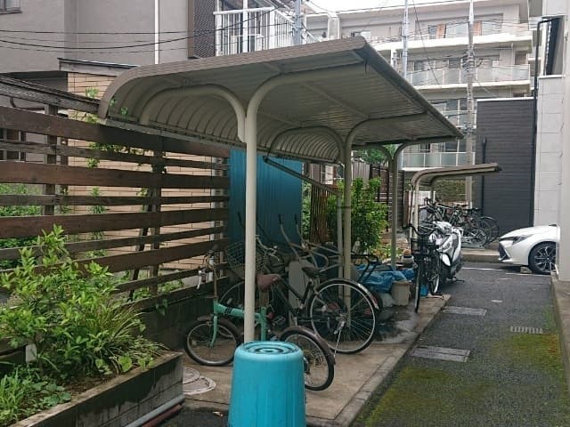 Room image 13