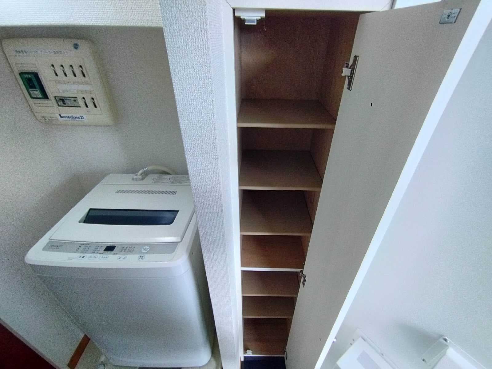 Room image 13