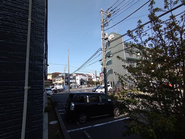 Room image 13