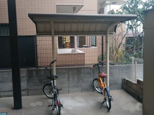 Room image 11