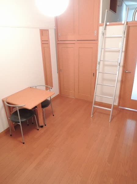 Preview interior of leopalace Maruyama