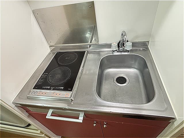 Room image 11