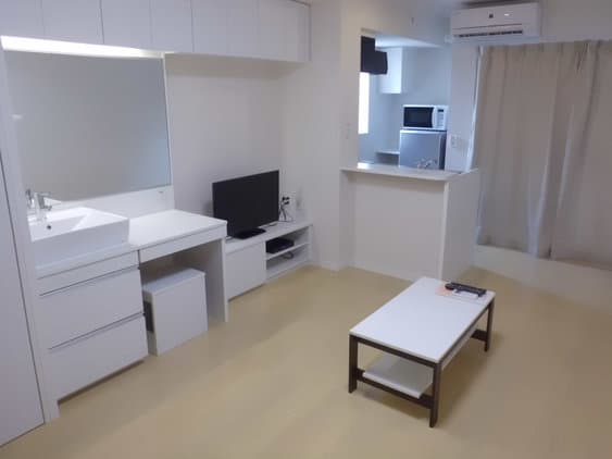 Room image 11