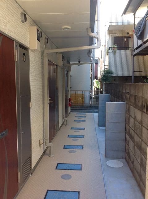 Room image 13