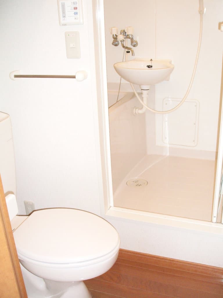 Room image 10