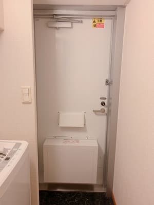 Room image 8