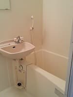Room image 12