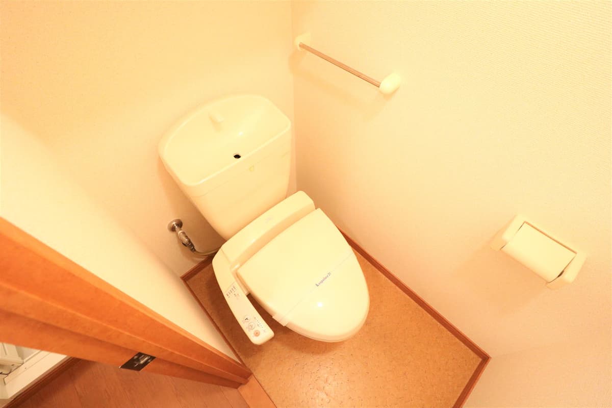 Room image 13