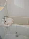 Room image 9