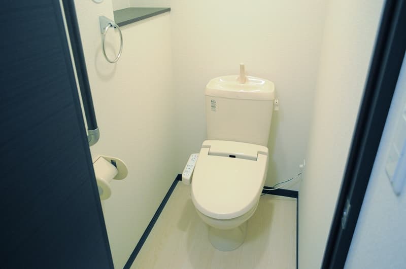 Room image 11