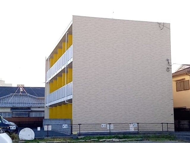 Main exterior of leopalace Onthewing