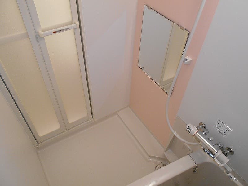 Room image 9
