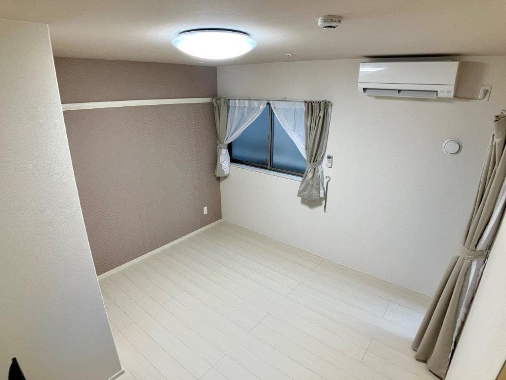 Preview interior of CLEINO Shimizu Seiwa
