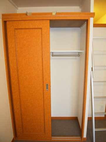 Room image 13