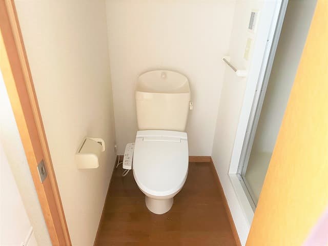 Room image 9