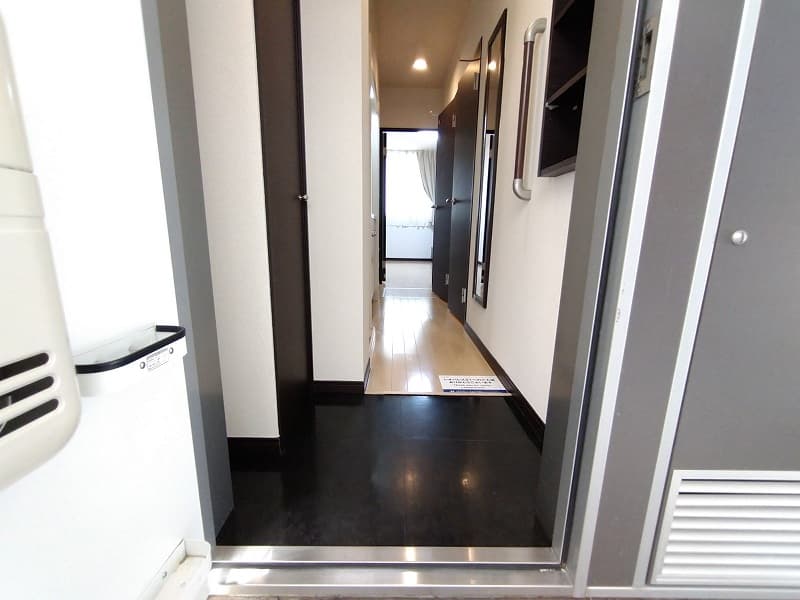 Room image 11