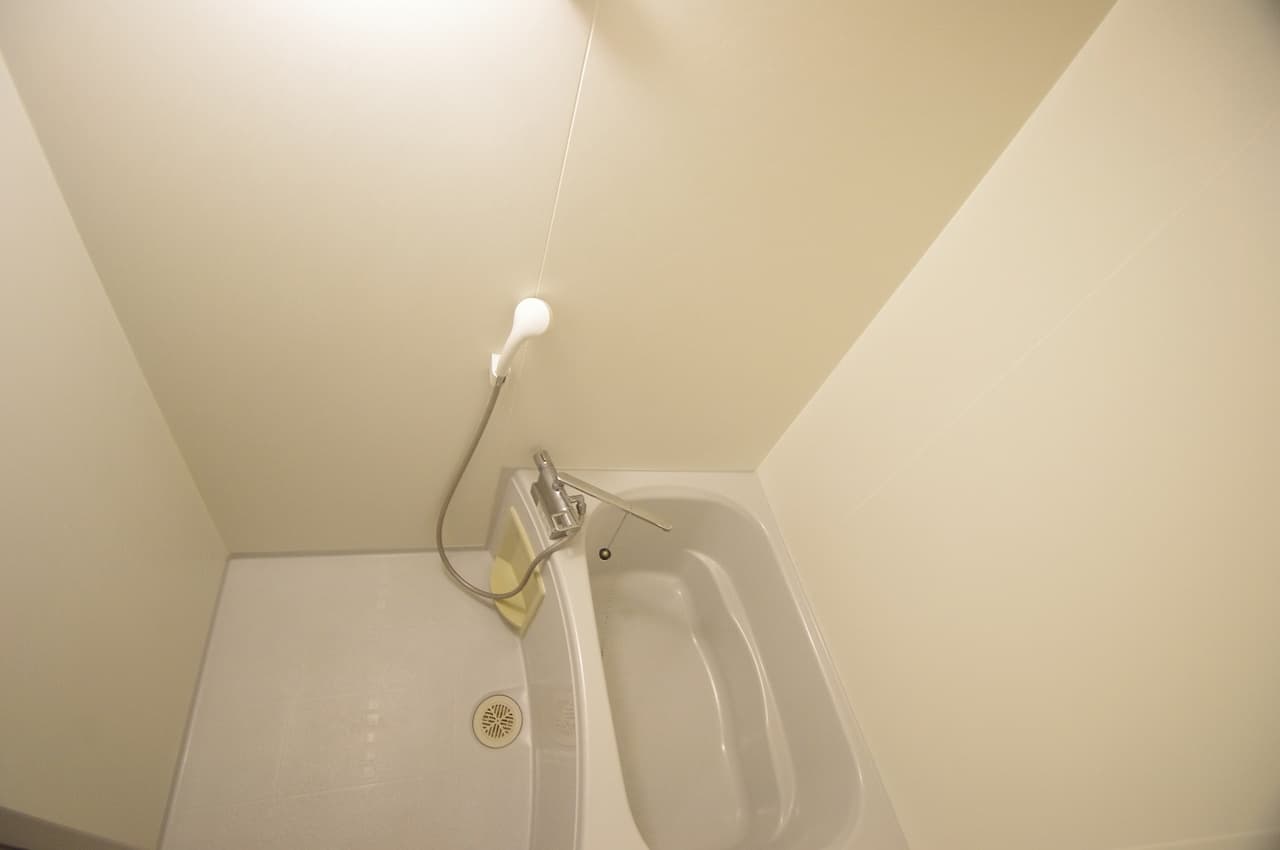 Room image 12