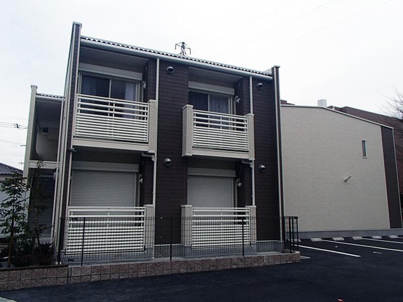 Main exterior of LEONEXT Casa Verde