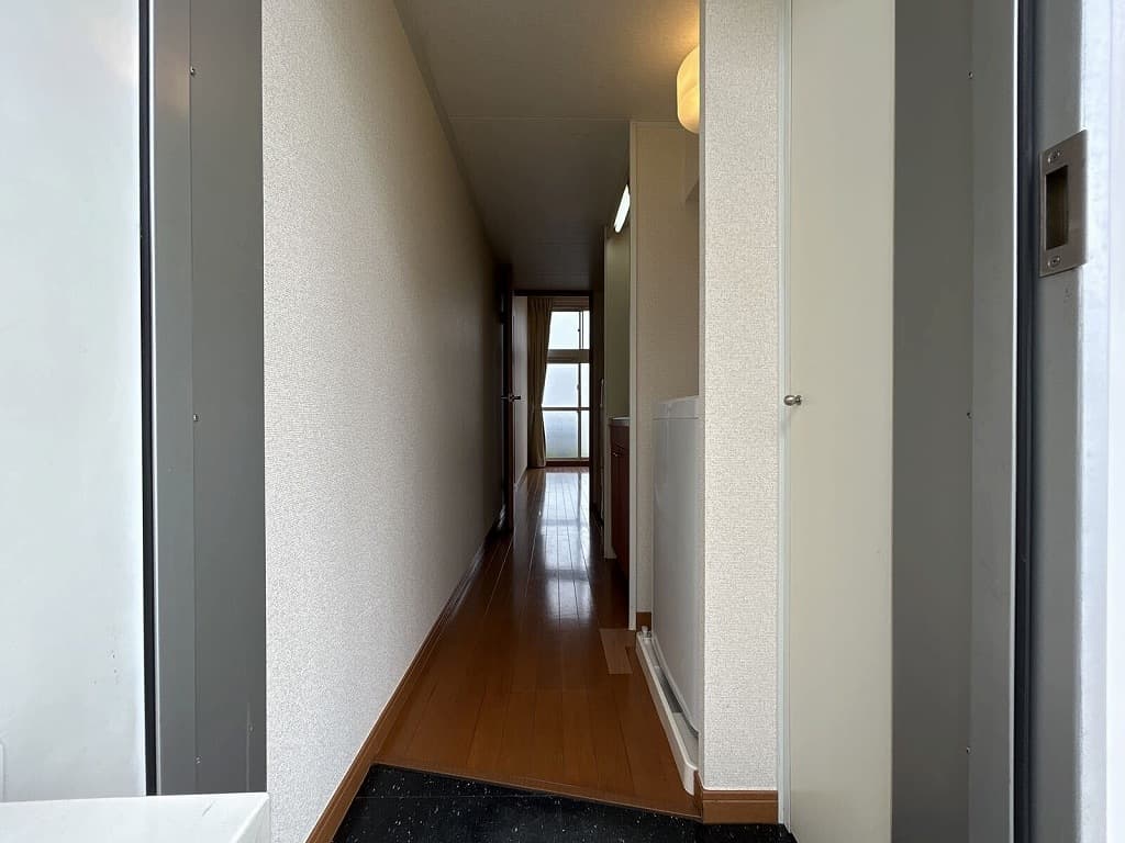 Room image 14