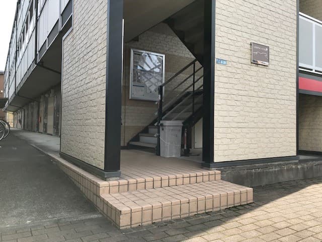 Room image 16