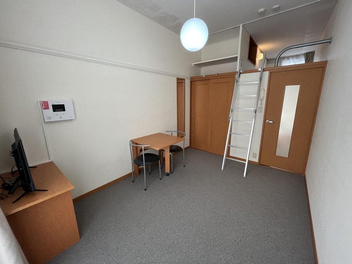 Preview interior of leopalace Mio