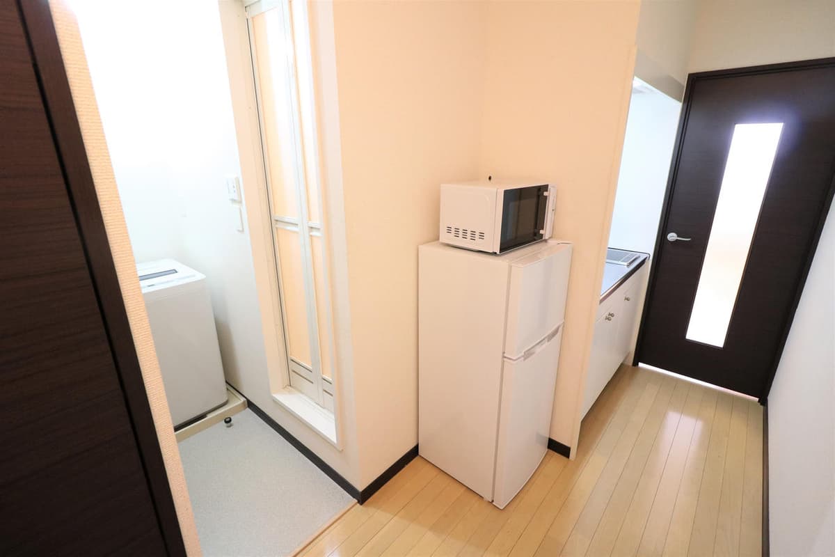 Room image 12