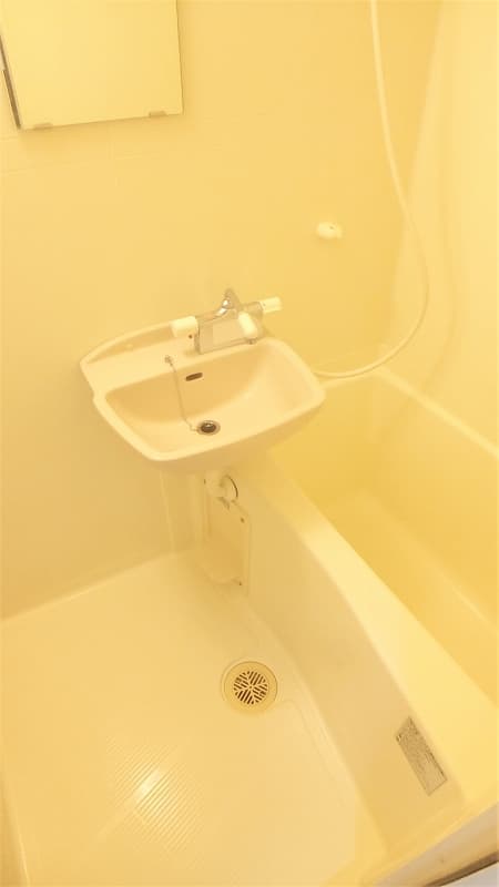 Room image 10