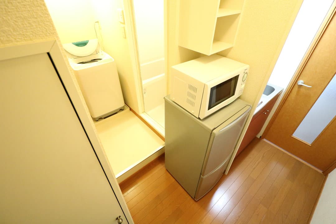 Room image 16