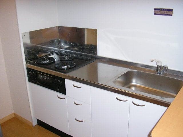 Room image 13
