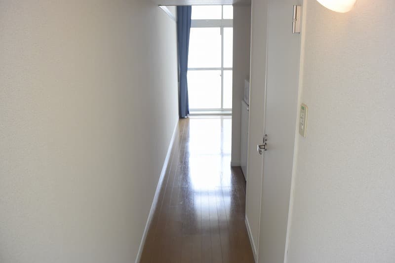 Room image 13