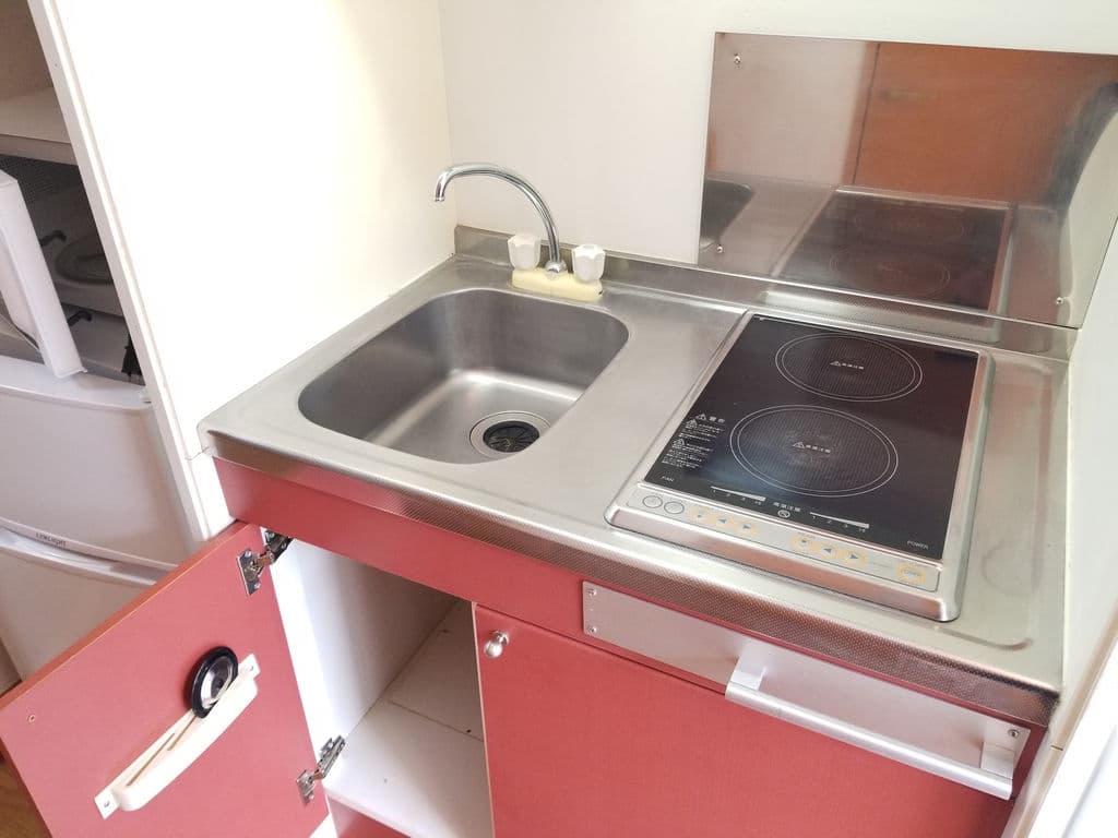 Room image 8