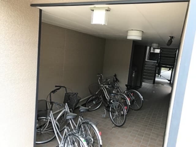 Room image 14
