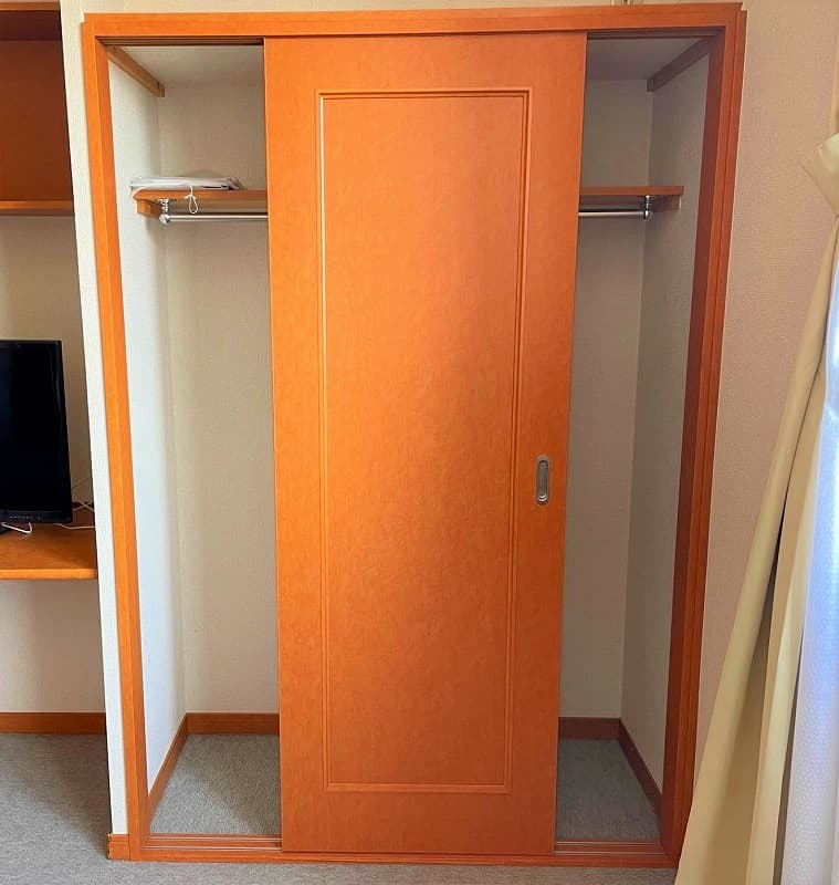 Room image 8