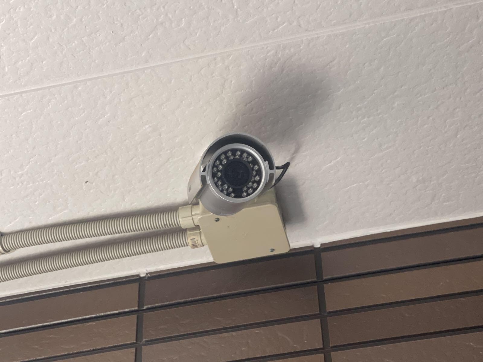 Room image 15