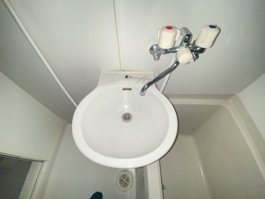 Room image 10