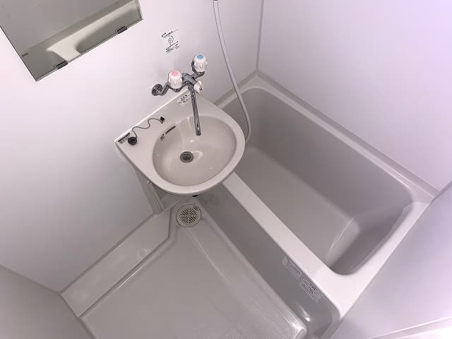 Room image 13