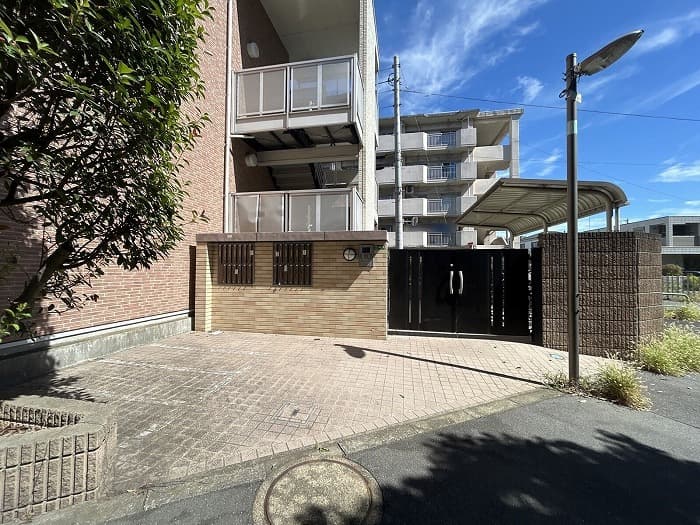 Room image 10