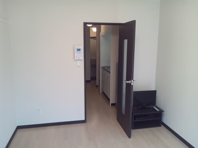 Preview interior of LEONEXT Hirono