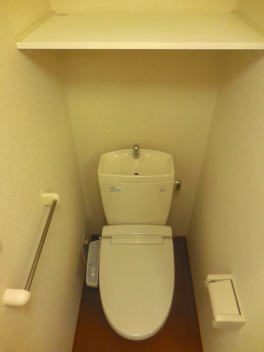 Room image 11