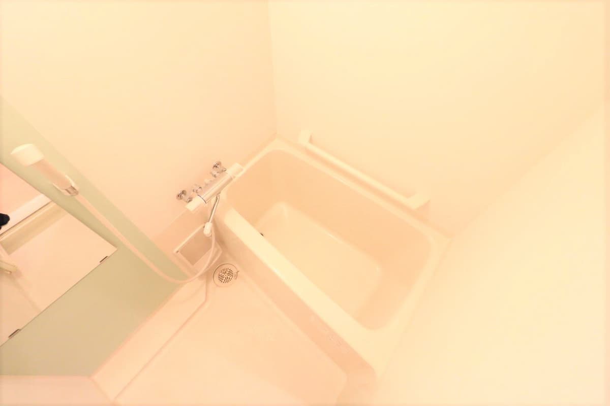 Room image 13