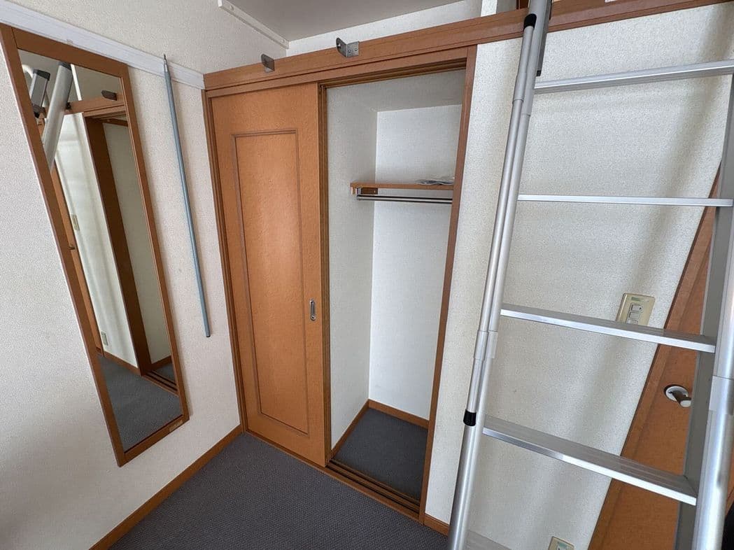 Room image 11